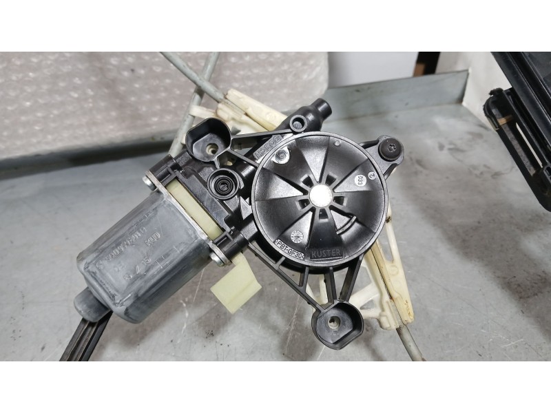 Recambio de elevalunas delantero izquierdo para porsche macan (95b) 3.0 s diesel referencia OEM IAM 95B837461 2 PINS 00408128