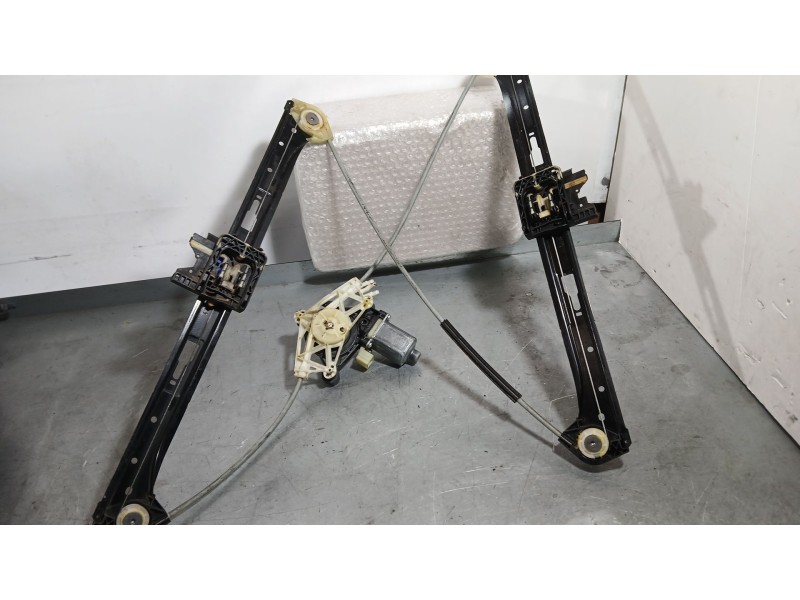 Recambio de elevalunas delantero izquierdo para porsche macan (95b) 3.0 s diesel referencia OEM IAM 95B837461 2 PINS 00408128
