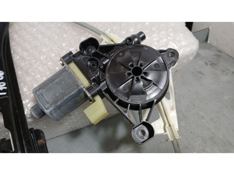 Recambio de elevalunas trasero izquierdo para porsche macan (95b) 3.0 s diesel referencia OEM IAM 95B839461 2 PINS 00409143