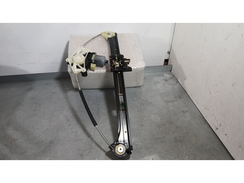 Recambio de elevalunas trasero izquierdo para porsche macan (95b) 3.0 s diesel referencia OEM IAM 95B839461 2 PINS 00409143