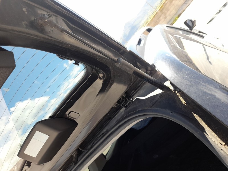 Recambio de amortiguadores maletero / porton para dacia duster (hm_) 1.6 sce 115 (hmm1) referencia OEM IAM 904522228R  