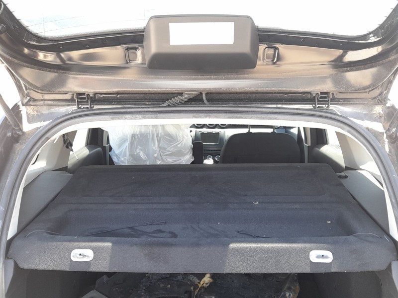 Recambio de bandeja trasera para dacia duster (hm_) 1.6 sce 115 (hmm1) referencia OEM IAM 794209070R  