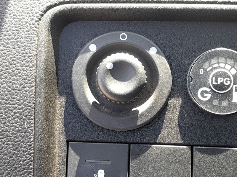 Recambio de mando retrovisor para dacia duster (hm_) 1.6 sce 115 (hmm1) referencia OEM IAM 255704649R  