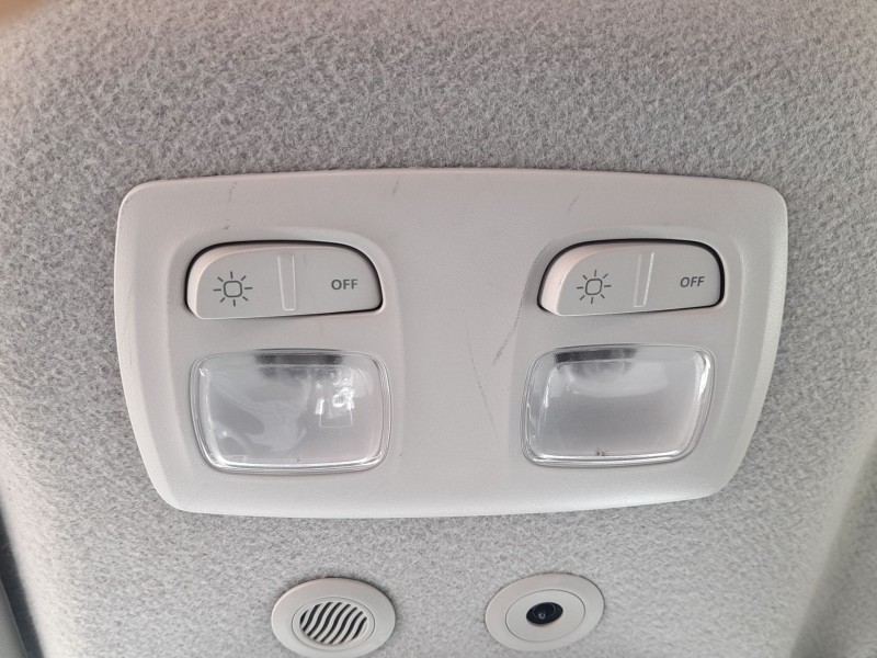 Recambio de luz interior para dacia duster (hm_) 1.6 sce 115 (hmm1) referencia OEM IAM 264302900R  