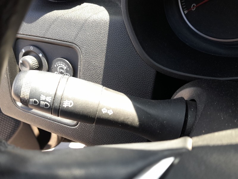 Recambio de mando luces y limpia para dacia duster (hm_) 1.6 sce 115 (hmm1) referencia OEM IAM 255672798R  