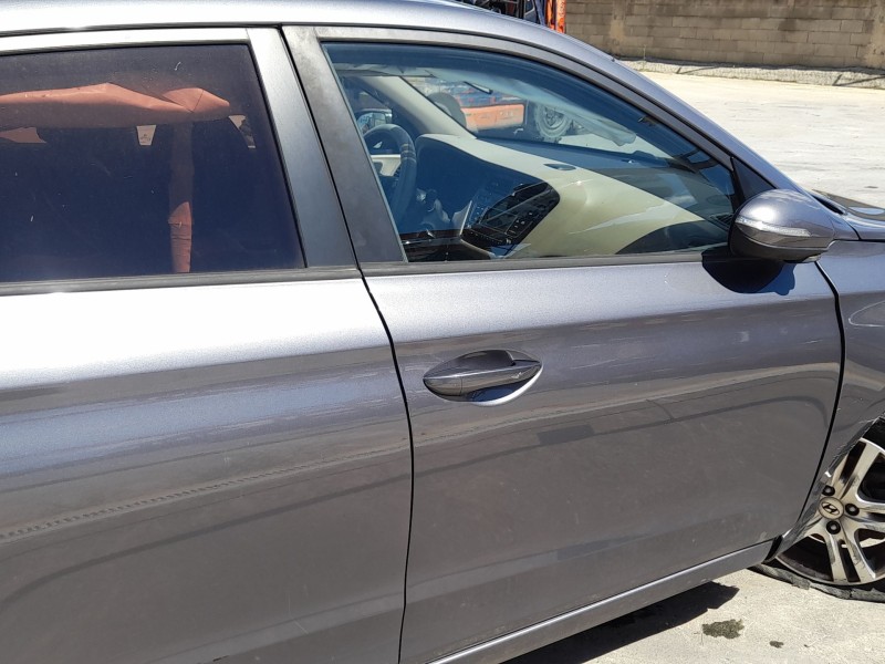 Recambio de puerta delantera derecha para hyundai i20 ii (gb, ib) 1.2 referencia OEM IAM 76004C8300  