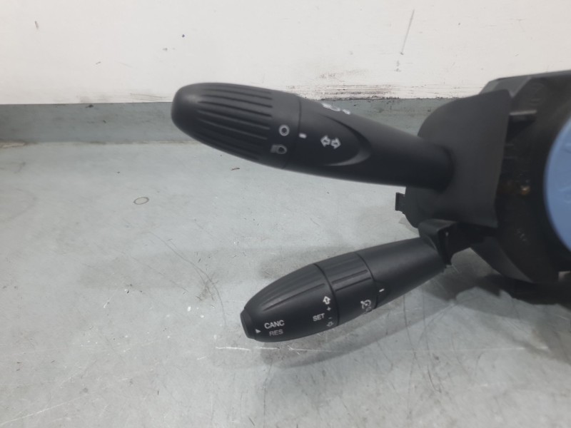 Recambio de mando luces y limpia para fiat 500 (312_) 1.2 lpg (312axa1a) referencia OEM IAM 7356746920  