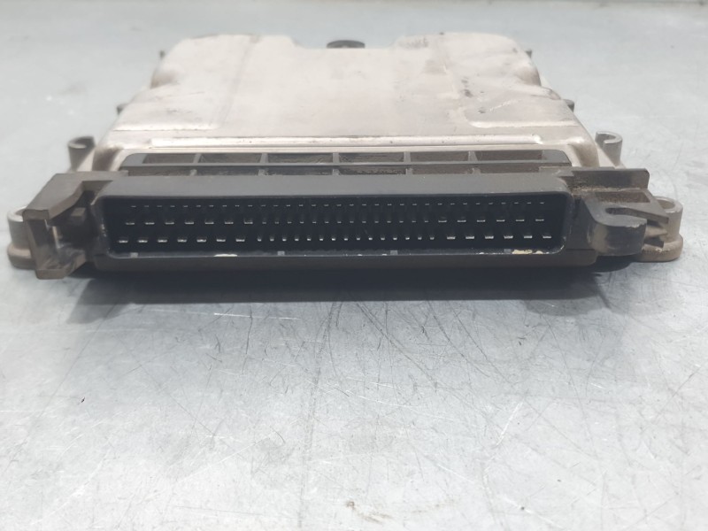 Recambio de centralita motor uce para citroën xsara picasso (n68) 2.0 hdi referencia OEM IAM 9635158480 0281010137 BOSCH