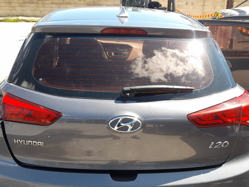 Recambio de porton trasero para hyundai i20 ii (gb, ib) 1.2 referencia OEM IAM 73700C8300  