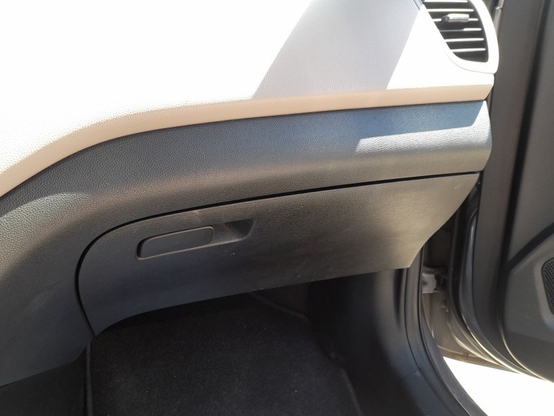 Recambio de guantera para hyundai i20 ii (gb, ib) 1.2 referencia OEM IAM 84510C8000TRY  