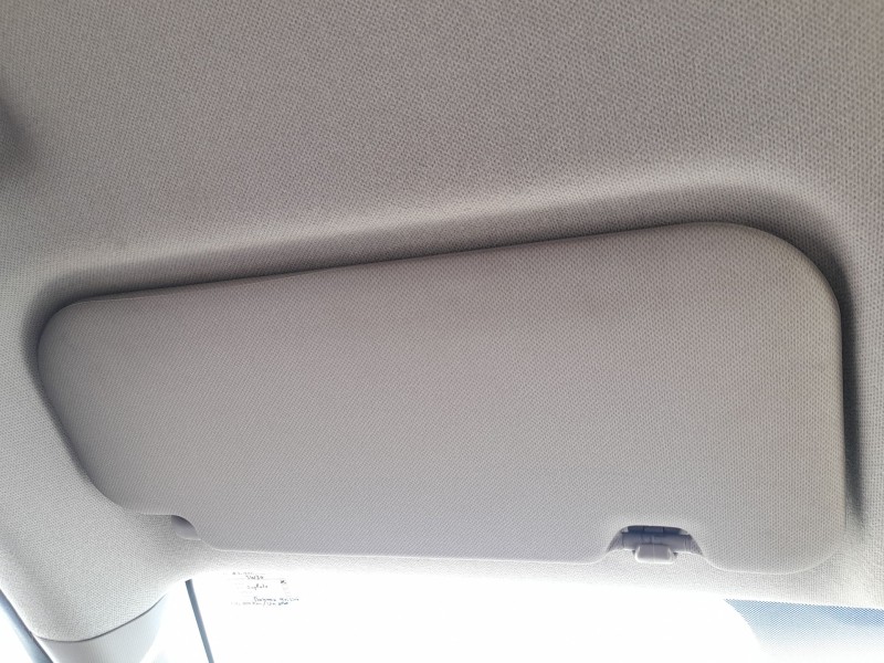 Recambio de parasol izquierdo para hyundai i20 ii (gb, ib) 1.2 referencia OEM IAM 85210C8400TRY  