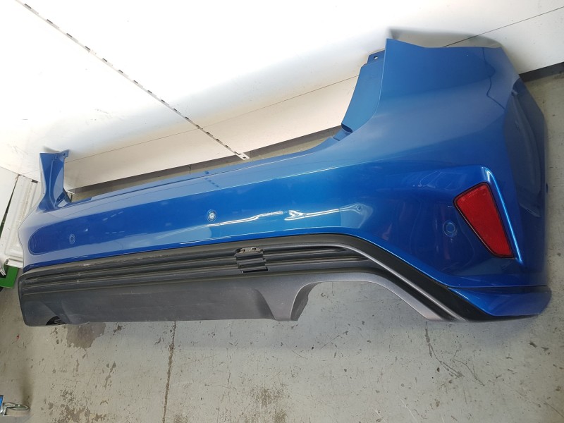 Recambio de paragolpes trasero para ford focus st-line referencia OEM IAM JX7B17H773CCPRAA  