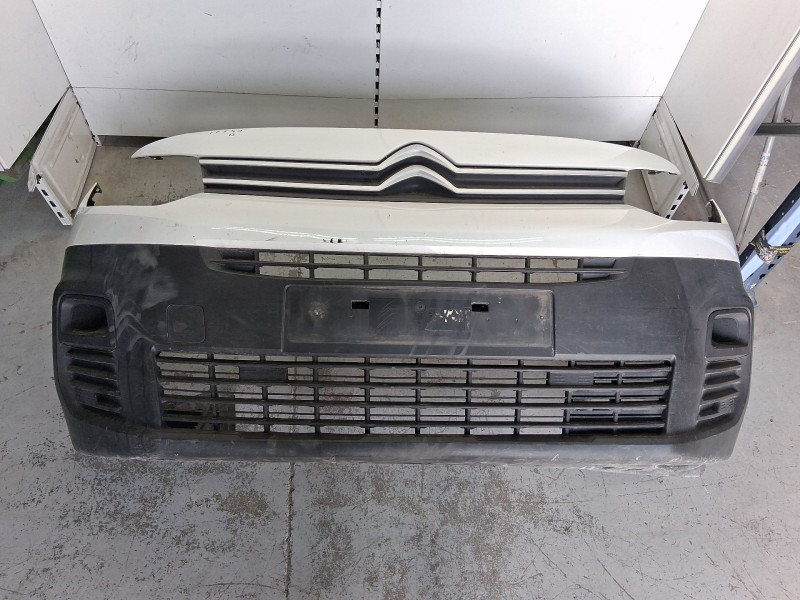 Recambio de paragolpes delantero para citroën berlingo furgoneta/monovolumen (k9) 1.6 bluehdi 75 referencia OEM IAM 1632656780  