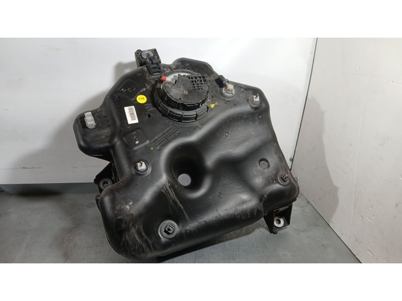 Recambio de deposito adblue para porsche macan (95b) 3.0 s diesel referencia OEM IAM 8R0131877N  4034701