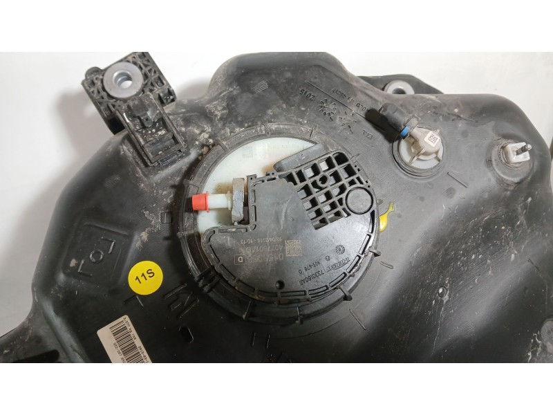 Recambio de deposito adblue para porsche macan (95b) 3.0 s diesel referencia OEM IAM 8R0131877N  4034701