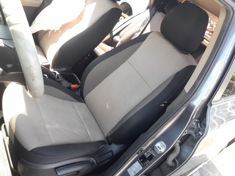 Recambio de asiento delantero izquierdo para hyundai i20 ii (gb, ib) 1.2 referencia OEM IAM   