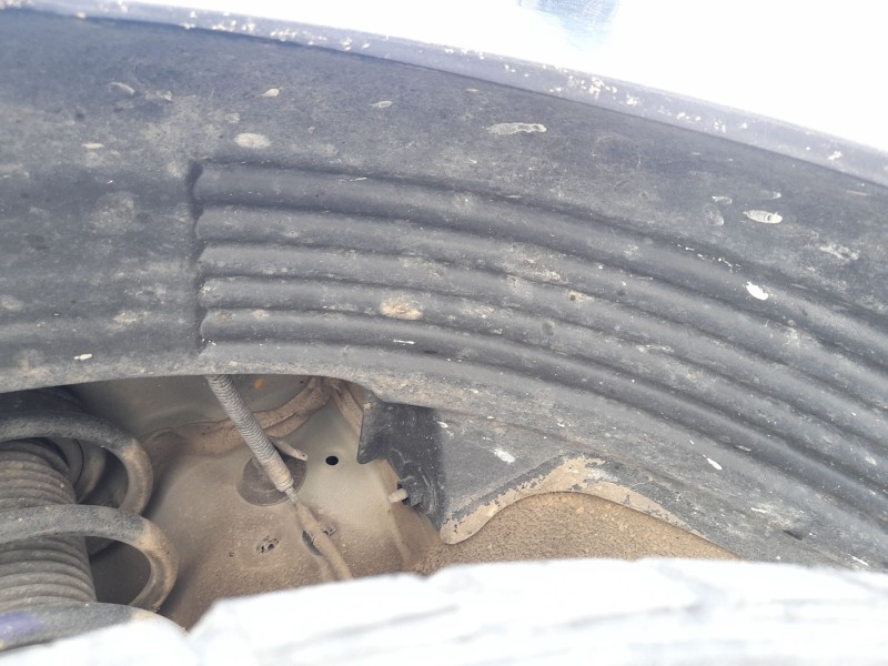 Recambio de plastico pase rueda del. izq. para hyundai i20 ii (gb, ib) 1.2 referencia OEM IAM 86811C8300  