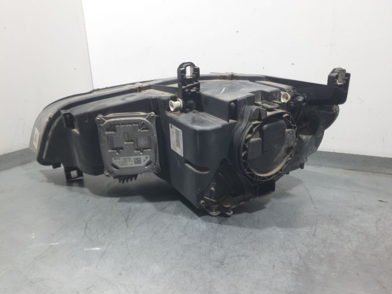 Recambio de faro derecho para bmw x5 (e70) xdrive 40 d referencia OEM IAM 7221892 312107982 AL