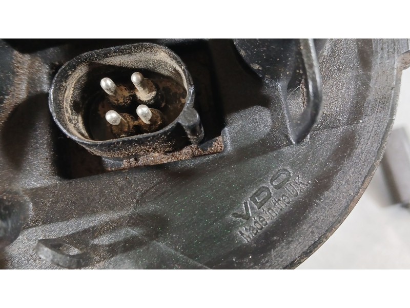 Recambio de aforador para land rover defender station wagon (l316, l315) 2.5 td5 4x4 (l316) referencia OEM IAM 228226004002Z VDO