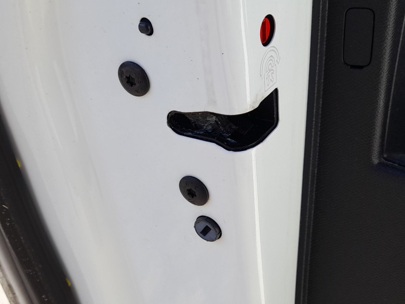 Recambio de cerradura puerta trasera izquierda para opel corsa f (p2jo) 1.2 (68) referencia OEM IAM 9844413080  