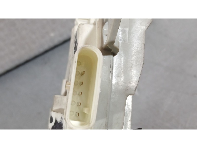 Recambio de cerradura puerta trasera derecha para audi q3 (8ub, 8ug) 2.0 tdi quattro referencia OEM IAM 8K0839016G  