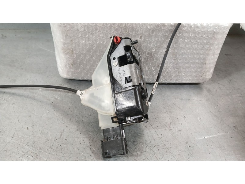 Recambio de cerradura puerta trasera derecha para peugeot 3008 ii suv (mc_, mr_, mj_, m4_) 1.5 bluehdi 130 referencia OEM IAM 98