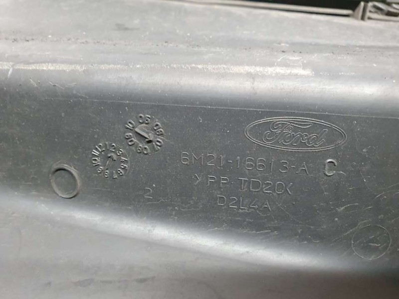 Recambio de rejilla delantera para ford s-max (ca1) trend referencia OEM IAM 6M2116613A  