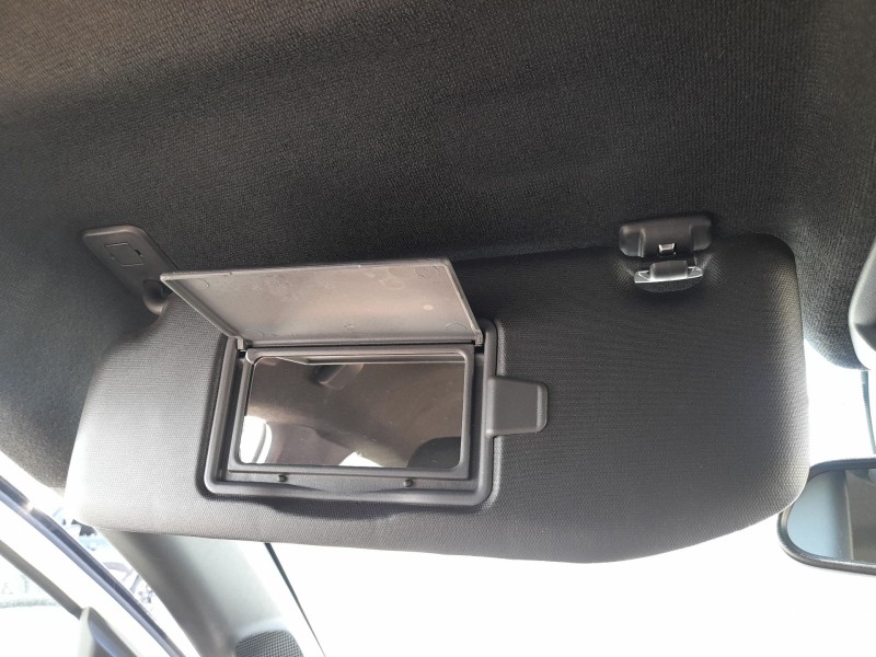 Recambio de parasol izquierdo para opel corsa f (p2jo) 1.2 (68) referencia OEM IAM 16576381ZD  
