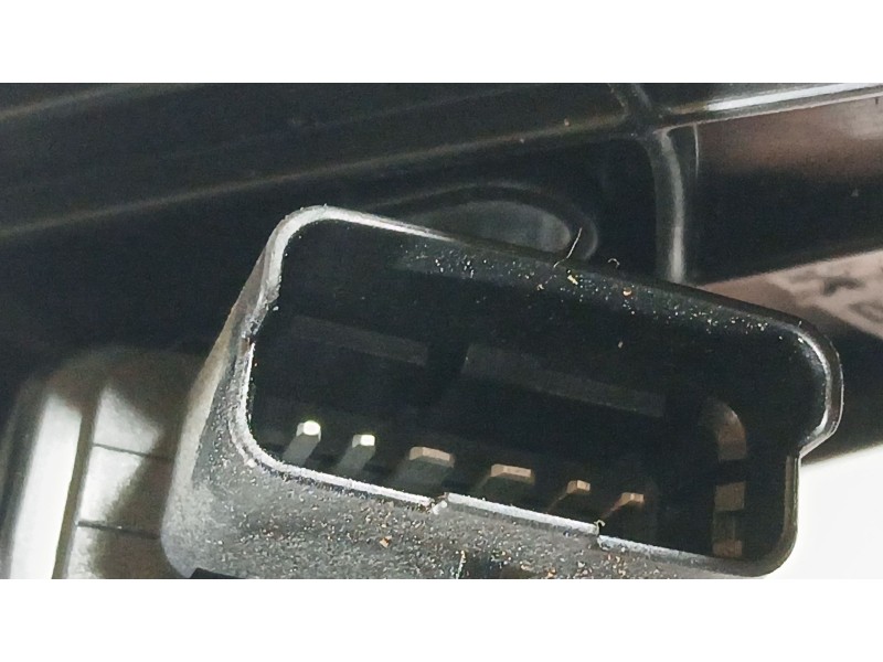 Recambio de elevalunas trasero derecho para peugeot 3008 ii suv (mc_, mr_, mj_, m4_) 1.5 bluehdi 130 referencia OEM IAM 98401901