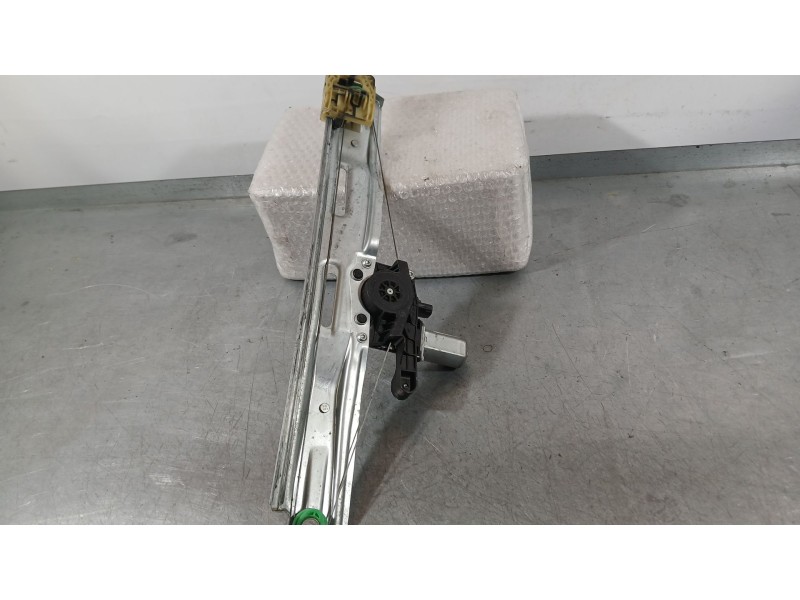 Recambio de elevalunas delantero derecho para fiat tipo hatchback (356_, 357_) 1.3 d (356hxh1a) referencia OEM IAM 52130435  717