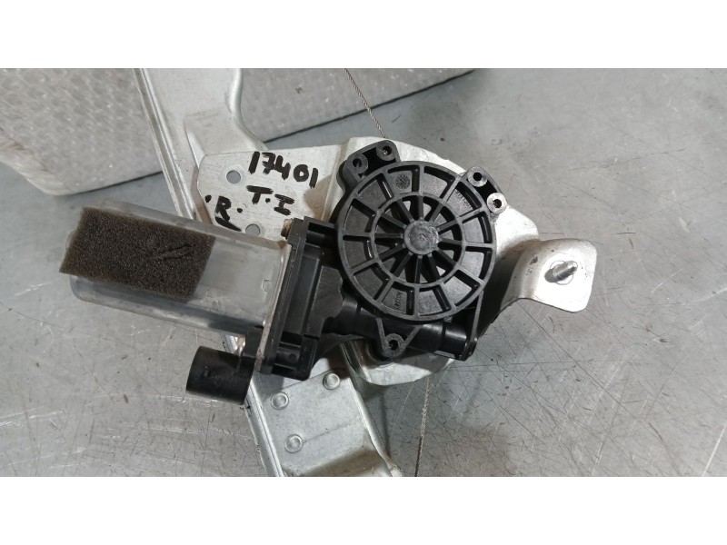 Recambio de elevalunas trasero izquierdo para dacia duster (hs_) 1.5 dci referencia OEM IAM 8200733833E 2 PINS 