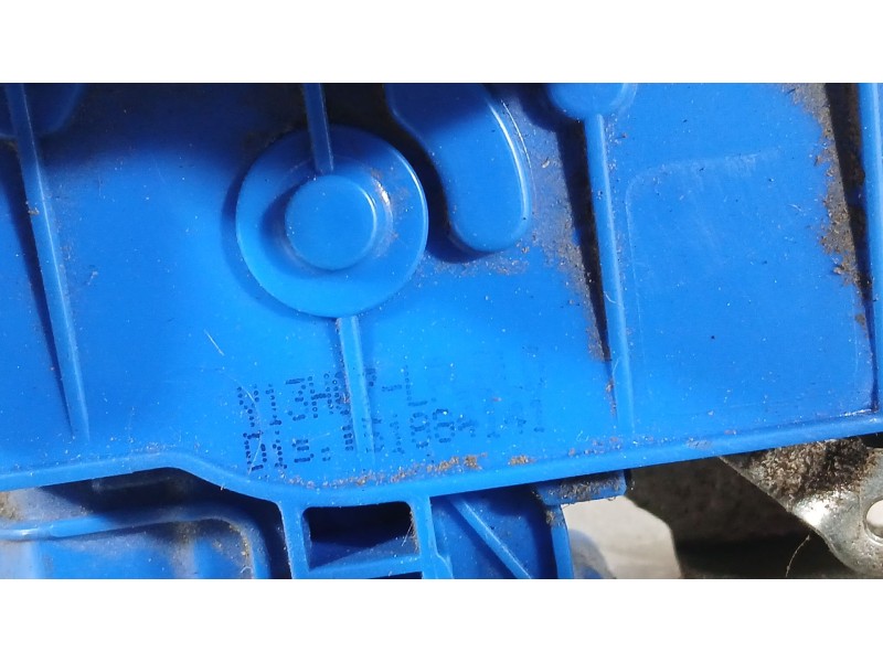 Recambio de cerradura puerta trasera derecha para fiat 500l (351_, 352_) 1.4 (199lyb1b) referencia OEM IAM 51884141  