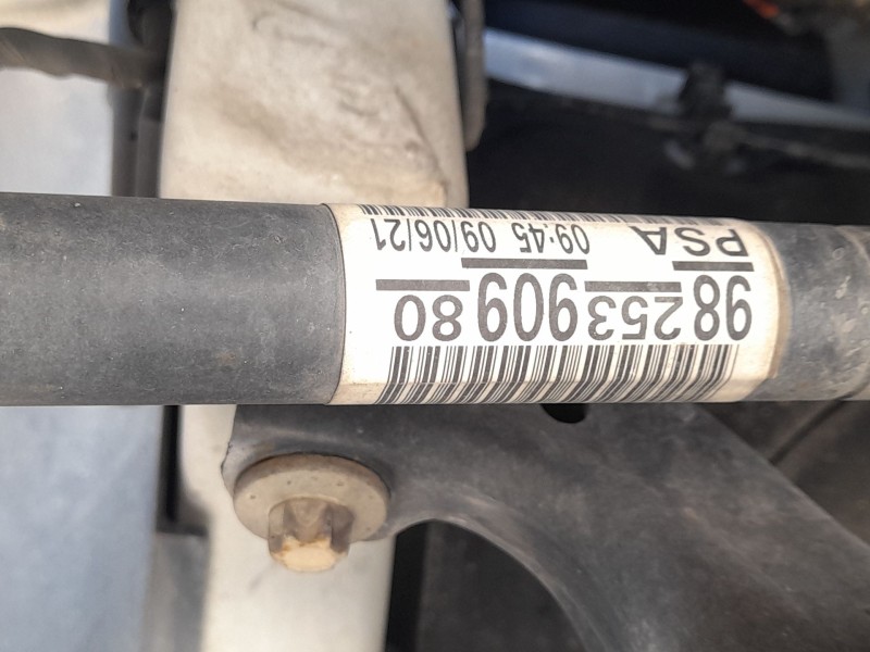 Recambio de transmision delantera derecha para opel corsa f (p2jo) 1.2 (68) referencia OEM IAM 1647577680 9825390980 