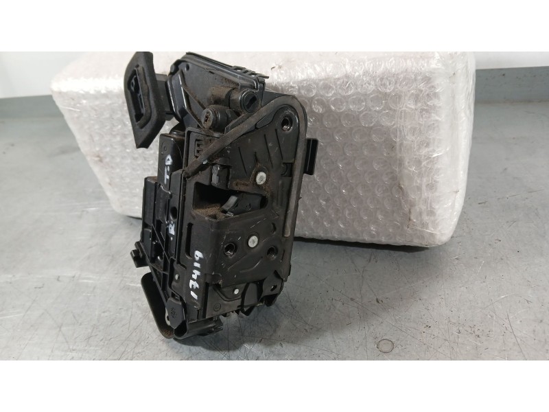 Recambio de cerradura puerta trasera derecha para seat ibiza v (kj1, kjg) 1.0 mpi referencia OEM IAM 5TA839016Q  