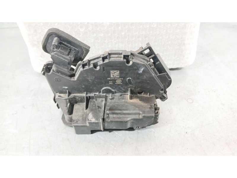 Recambio de cerradura puerta trasera derecha para seat ibiza v (kj1, kjg) 1.0 mpi referencia OEM IAM 5TA839016Q  