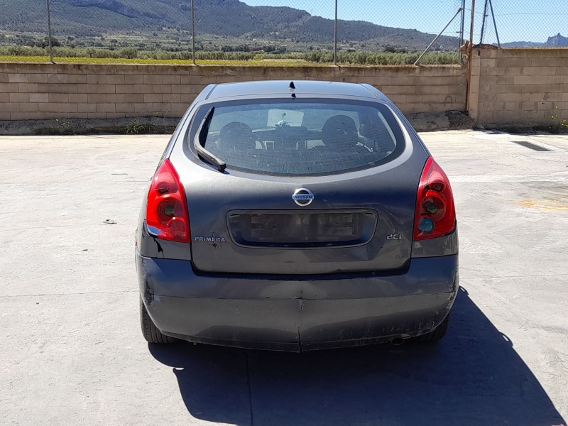 nissan primera hatchback (p12) del año 2003