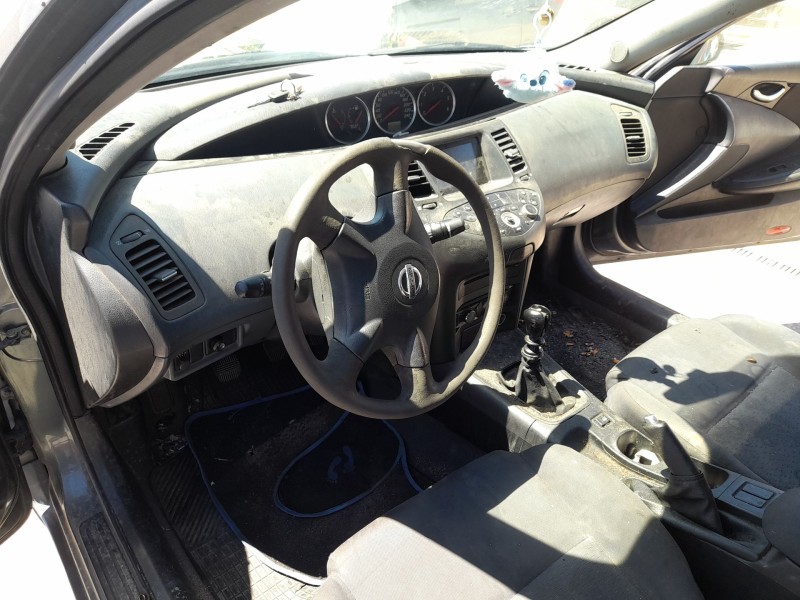 nissan primera hatchback (p12) del año 2003