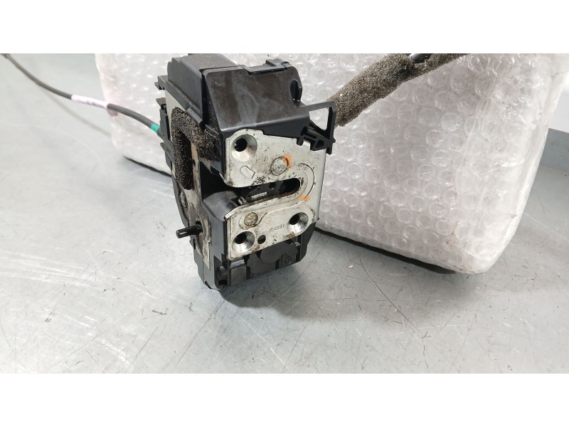 Recambio de cerradura puerta trasera derecha para nissan qashqai i (j10, nj10) 2.0 dci a las 4 ruedas referencia OEM IAM 82500JD
