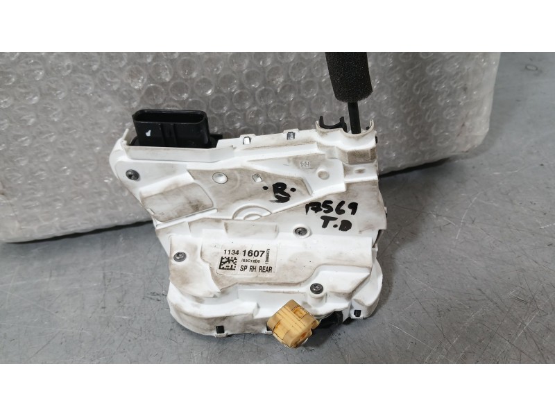 Recambio de cerradura puerta trasera derecha para mg mg 3 (5lfp) mg3 1.5 referencia OEM IAM 11341607  
