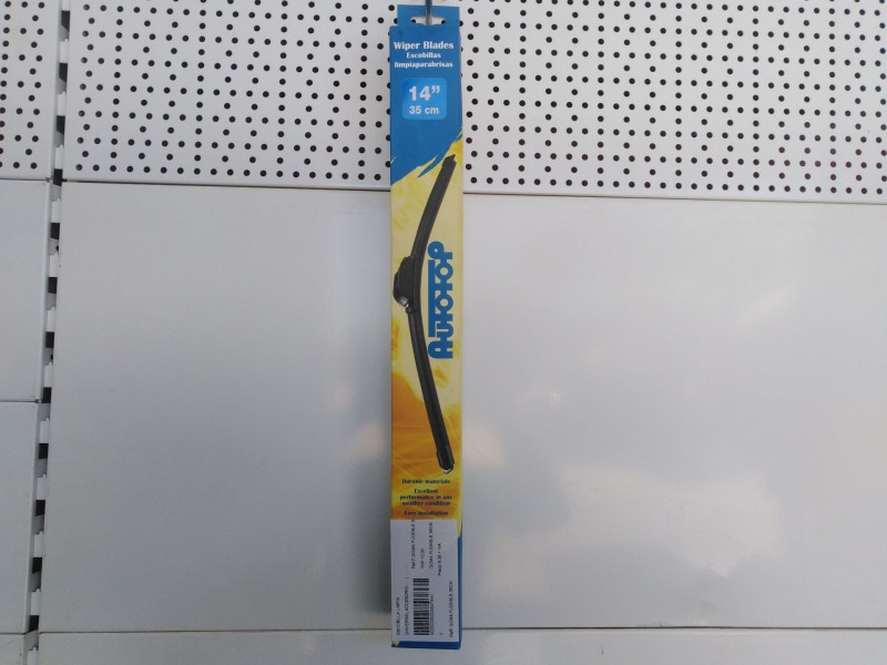 Recambio de escobilla limpia para universal accesorio - referencia OEM IAM GOMA FLEXIBLE 35CM PVP 10,00 GOMA FLEXIBLE 35CM