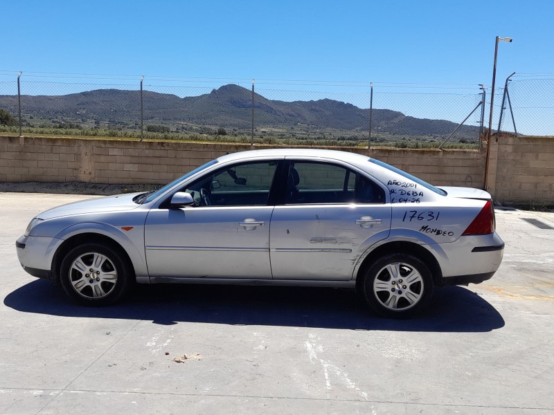 ford mondeo iii sedán (b4y) del año 2001