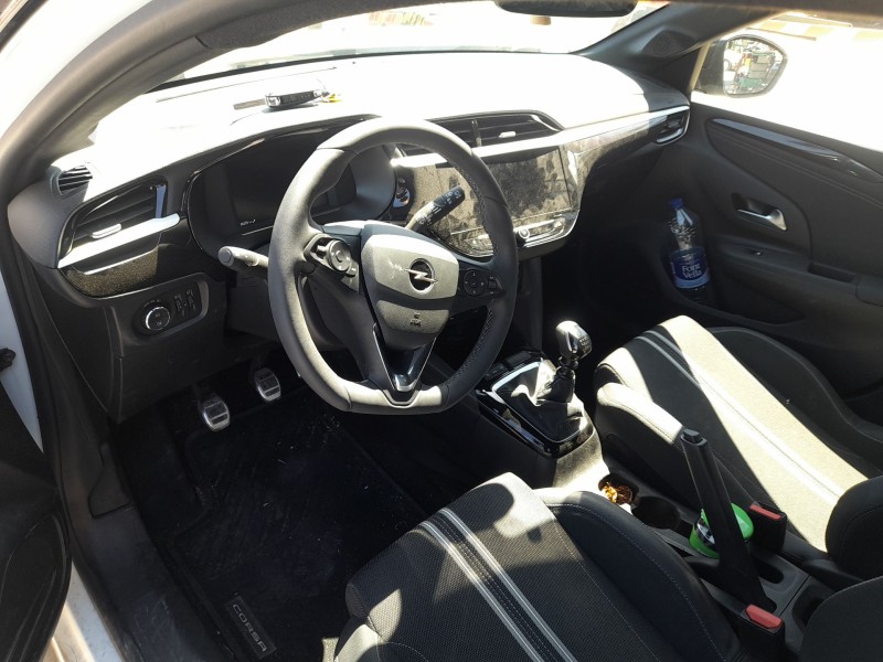 opel corsa f (p2jo) del año 2024