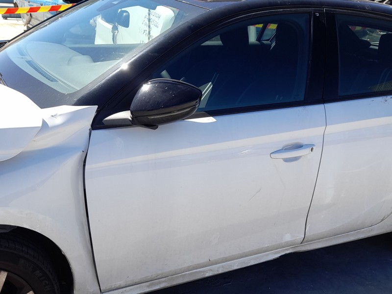 Recambio de puerta delantera izquierda para opel corsa f (p2jo) 1.2 (68) referencia OEM IAM 9837705780  