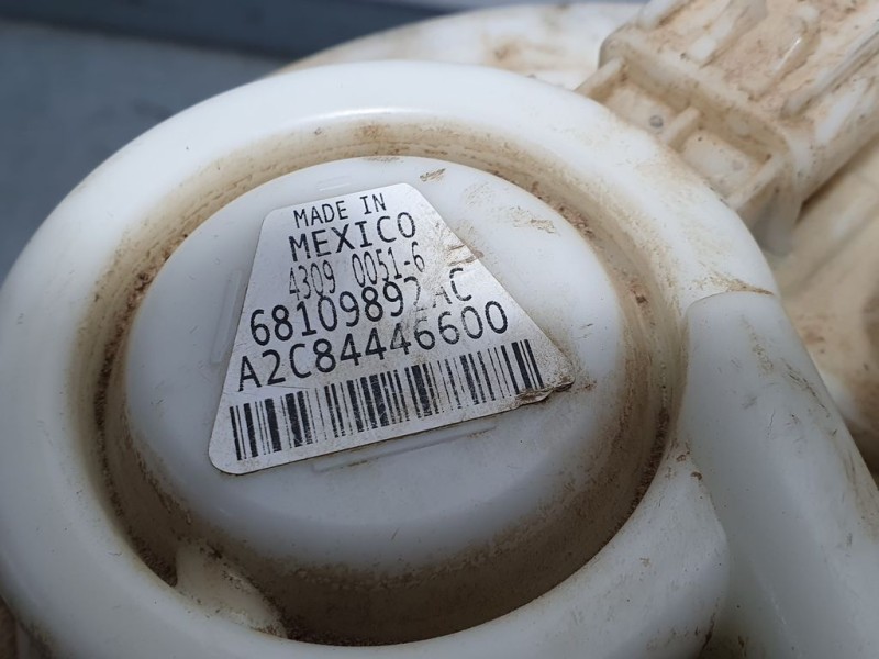 Recambio de aforador para jeep cherokee kl longitude referencia OEM IAM 68109892AC A2C84446600 