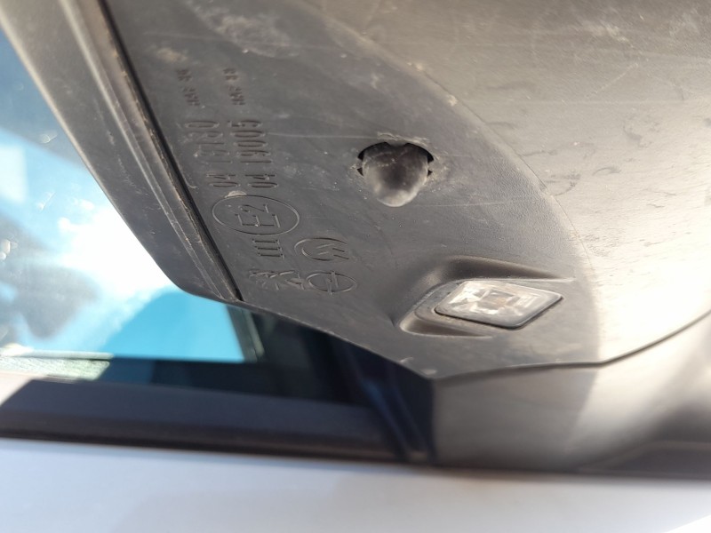 Recambio de retrovisor derecho para opel corsa f (p2jo) 1.2 (68) referencia OEM IAM 983758801T ELECTRICO C/LUZ CORTESÍA LED 