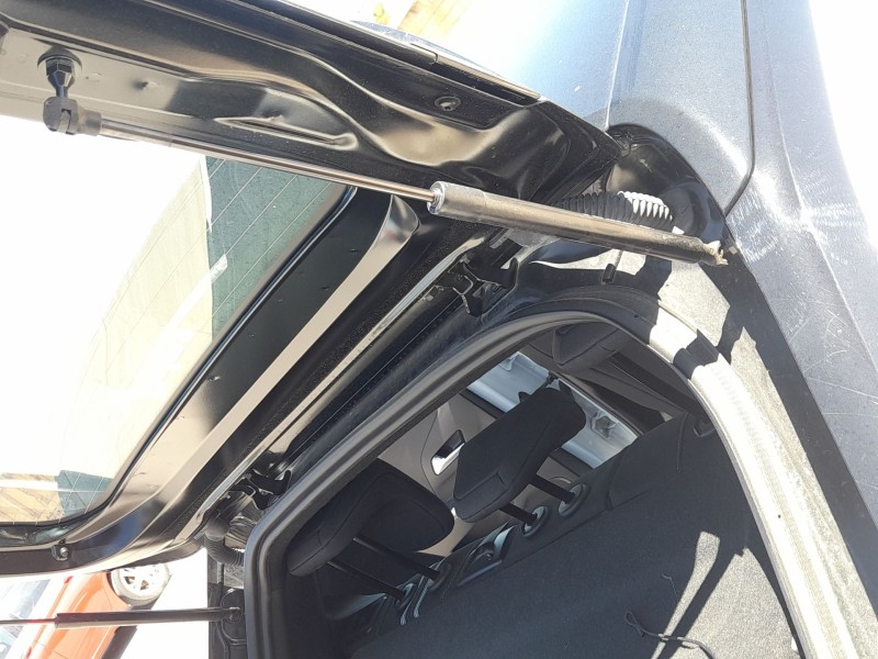 Recambio de amortiguadores maletero / porton para opel corsa f (p2jo) 1.2 (68) referencia OEM IAM 9831976680  