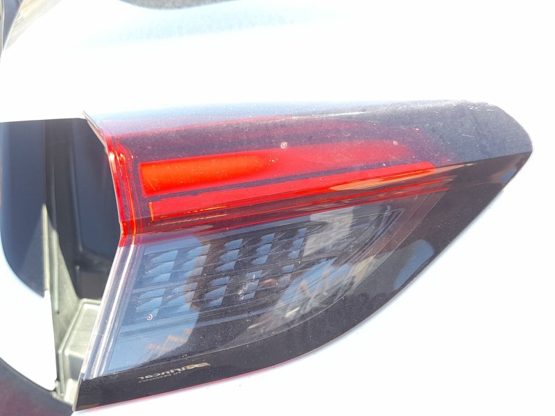 Recambio de piloto trasero izquierdo interior para opel corsa f (p2jo) 1.2 (68) referencia OEM IAM 9830097880  