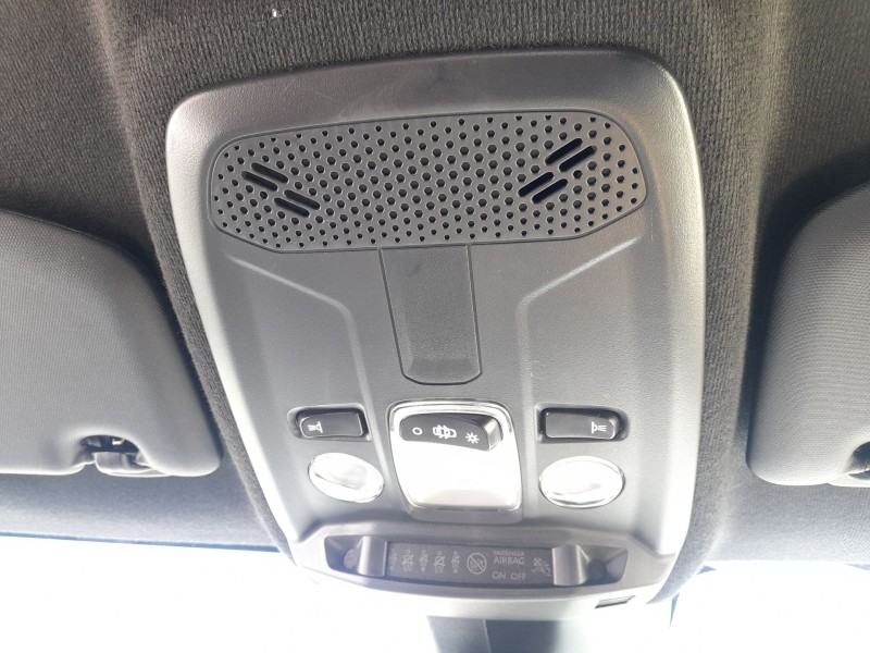 Recambio de luz interior para opel corsa f (p2jo) 1.2 (68) referencia OEM IAM 96781445ZD  