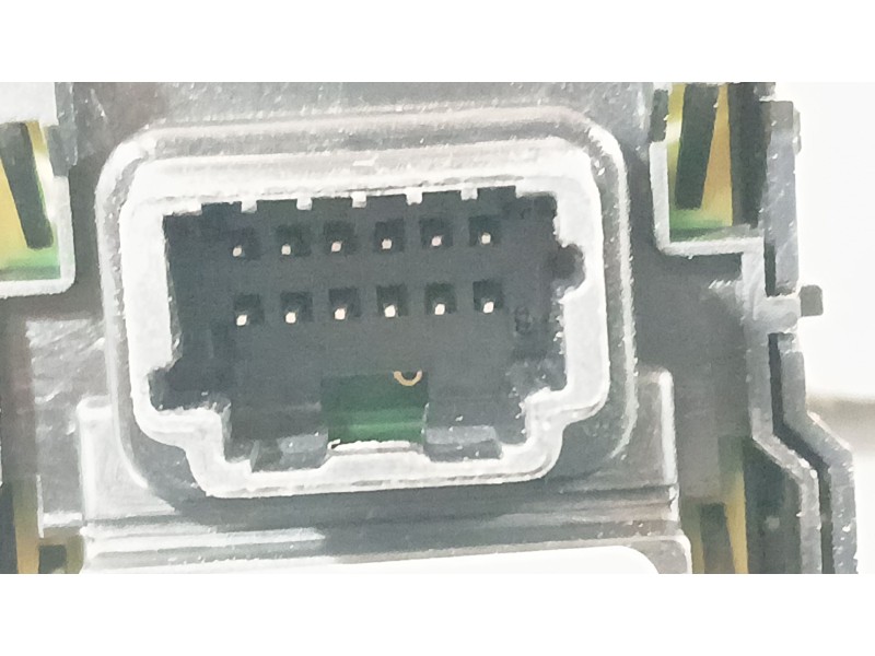 Recambio de mando retrovisor para renault zoe (bfm_) zoe (bfmc, bfmd) referencia OEM IAM 255700068R  10133187