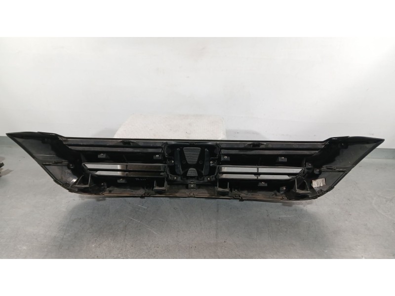 Recambio de rejilla delantera para honda cr-v iii (re_) 2.2 i-dtec 4wd (re6) referencia OEM IAM 71121SWWE311M1  